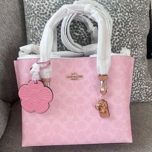 Coach Mollie Tote Bag 25 In Signature Canvas With Floral Tea Rose Charms